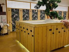 -汤泉良子(金源店)