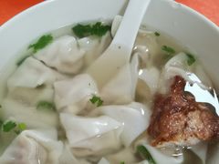-周震馄饨