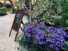 -转山咖啡(松柏社区店)