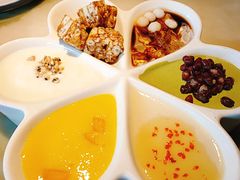 花田四喜-绿茶餐厅(成都大悦城店)