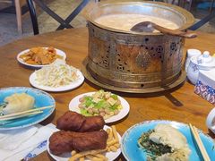 -蒙亨·手把肉·蒙古包文化主题餐厅(乌兰察布天恒广场店)