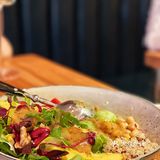 我又来了 这是三里屯吗 明明是巴黎的街边！！