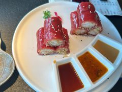 -蝴蝶里·粤菜·点心(滨江龙湖店)