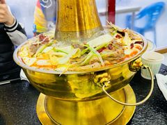 -撒拉人家.酸菜牦牛肉火锅