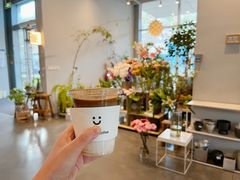 黑砖拿铁-dotcom coffee古点咖啡(致真大厦店)
