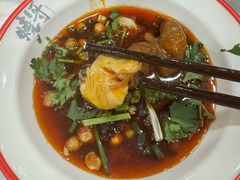 -烧哥美蛙肥肠鱼火锅·十五年社区店