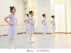 -DC少儿舞蹈培训中心(人民桥店)