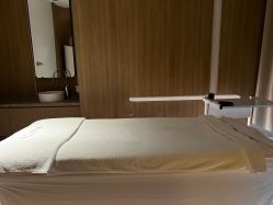 -AURAS璈然科技护肤中心