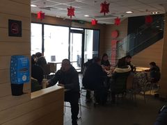 大堂-麦当劳(百联西郊购物中心店)