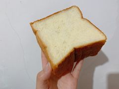 -沁屋面包店(人民东路店)