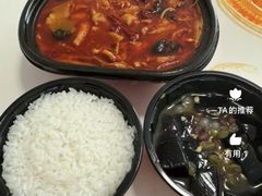 -渝是乎川渝小炒(新世界百货望京店)