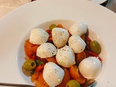 番茄水牛奶醋色拉-La Tavernetta(Bar à Vin)(乌鲁木齐路店)