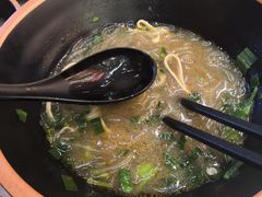 -瞪眼牛煎包·大锅牛肉汤(懿德城店)