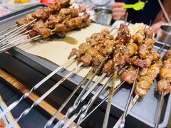 -许哥东北烧烤·铁丳烤串·宫后夹肉(繁花中心店)