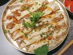 -草家酱蟹炭火烤肉店(珲春南路二店)