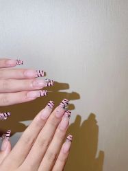 -HUII NAIL绘京美甲美睫会馆