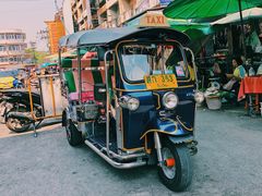 -瓦洛洛传统市场