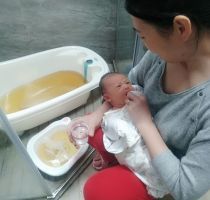 -家家月嫂育婴师育儿嫂(龙岗直营店)
