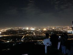 -鬼笑石后山停车场