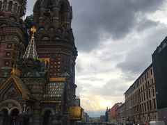 -滴血救世主教堂