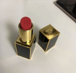 -一个差评成就的纹眉店