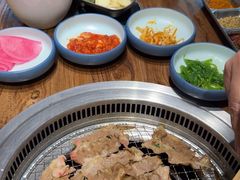 -明洞阿姨·韩式酱蟹烤肉·创意料理(三元桥店)