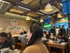 -云阿蛮云南生烫牛肉米线(奉贤路店)