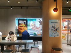 -麦当劳(中山公园龙之梦店)