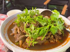 -江三王记牛杂馆(总店)