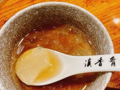 -滇香肴·云南菜蒸汽石锅鱼(云南北路店)
