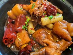 -吕氏焗小鲜•海鲜青岛菜(总店)