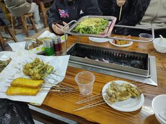 -老广烧烤(骆驼山康馨园店)