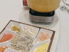 -梅花香里大酒店(郁金香路店)