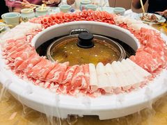 -额尔敦传统涮.冰煮羊火锅(乌兰察布体育场店)