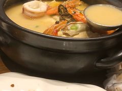 石锅海鲜豆腐汤-必点海鲜·鲅鱼水饺(鞍山西道店)