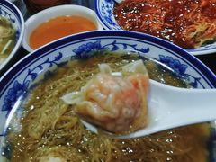 蟹子鲜虾云吞面-兴兴旺·冬瓜盅·啫啫煲(西华路店)