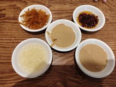 -清真吴记门钉肉饼·喜多利