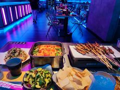 刀拍黄瓜-燥次·烧烤酒场(万象城店)