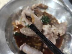 -标记美食新鲜猪杂(兴南大道店)
