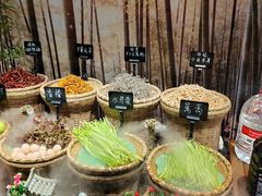 -洞庭土菜馆(易发广场店)