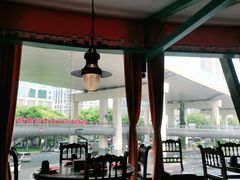 -沪小胖小龙虾(淮海中路旗舰店)