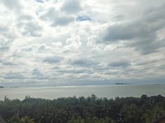 -三亚湾海居铂尔曼度假酒店