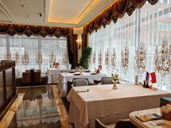 -马克西姆俄罗斯餐厅(通亚街店)