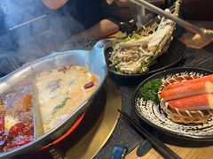 -湊湊火锅·茶憩(南京东路悦荟店)