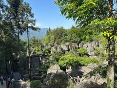 -梭布垭石林景区