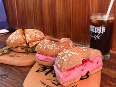 -Catch Bagel(芳草地店)