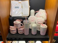 零售区-星巴克(西安旺座现代城店)