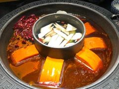 -晓宇重庆火锅(龙首店)