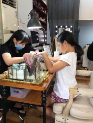 -花岐款式专研健康美甲沙龙