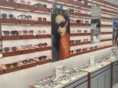 -吴良材眼镜(南翔印象城MEGA店)